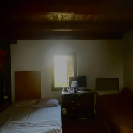 Utociste Zaharic *